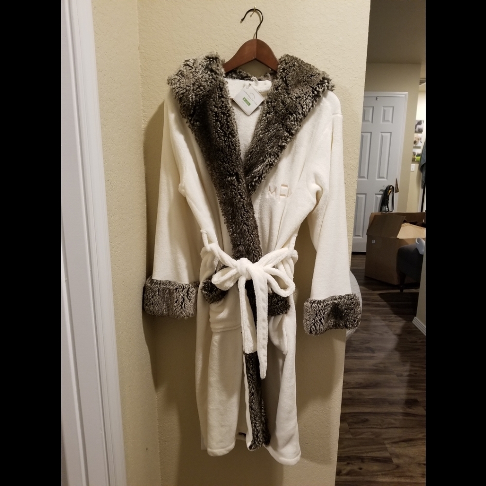 Pottery Barn Ombre Faux Fur Robe